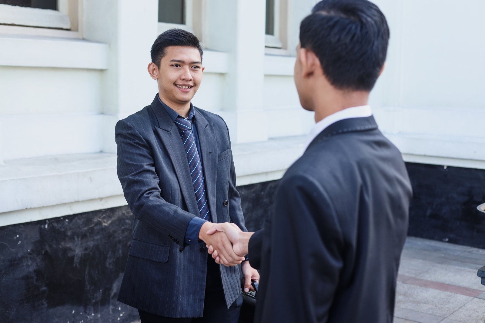 Driving Business Growth: How Edeleck Supports Multi-Sector Enterprises